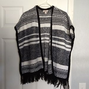 Arizona Patterned  Sweater Vest NWOT